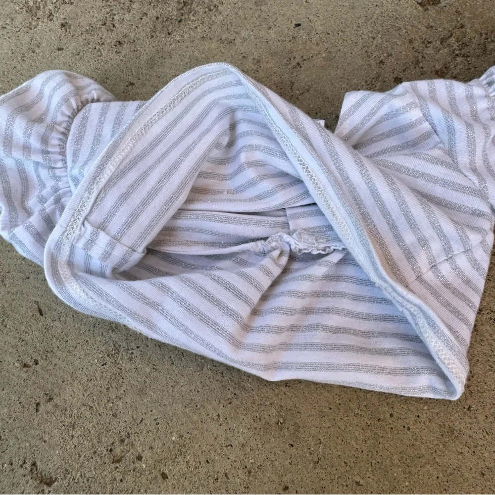 Build-A-Bear White and Silver‎ Puff Sleeve Blouse